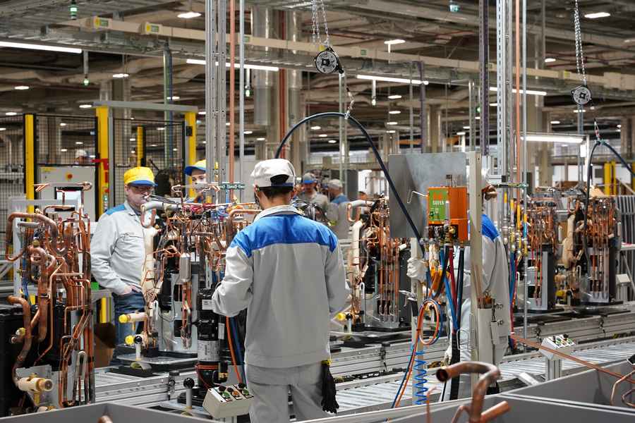 Widok wnętrza Daikin Manufacturing Poland